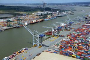 Antwerpen hat 2017 den Umschlag im Containergeschäft als auch bei den Gesamtgütern weiter steigern können