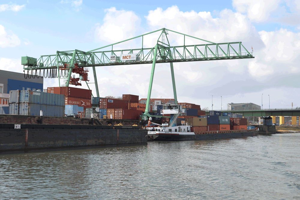 Der Hafen Mannheim hat im Januar 2018 im Vergleich zum Vorjahresmonat beim wasserseitigen Güterumschlag zulegen können