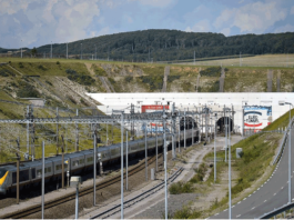 Der Eurotunnel verbindet Calais mit Dover