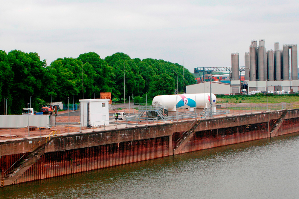 LNG Tankstelle Koeln Niehl Rhein Cargo