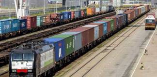 Containerzug von EGS European Gateway Services, Intermodal-Angebot von Hutchison Ports