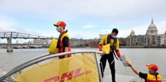DHL, Themse, London
