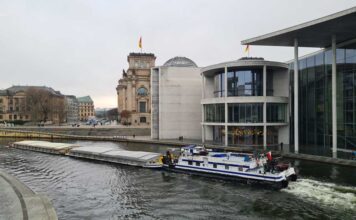 Studie, Berlin, Bundestag, Spree, Binnenschiff, HVO, Studie, Binnenschifffahrt, BDB, Wasserstraßen